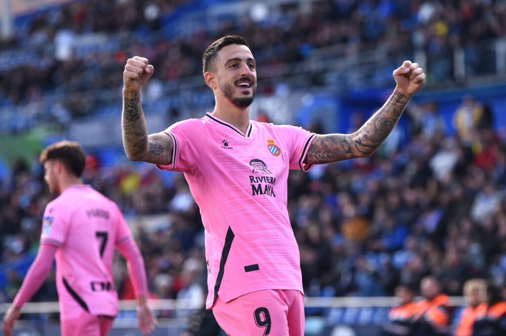 GETAFE, SPAIN - JANUARY 15: Joselu of RCD Espanyol celebrates after scoring the team's first goal during the LaLiga Santander match between Getafe CF and RCD Espanyol at Coliseum Alfonso Perez on January 15, 2023 in Getafe, Spain.