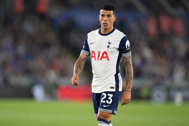 LEICESTER, ENGLAND - AUGUST 19: Pedro Porro of Tottenham in action during the Premier League match between Leicester City FC and Tottenham Hotspur FC at The King Power Stadium on August 19, 2024 in Leicester, England.