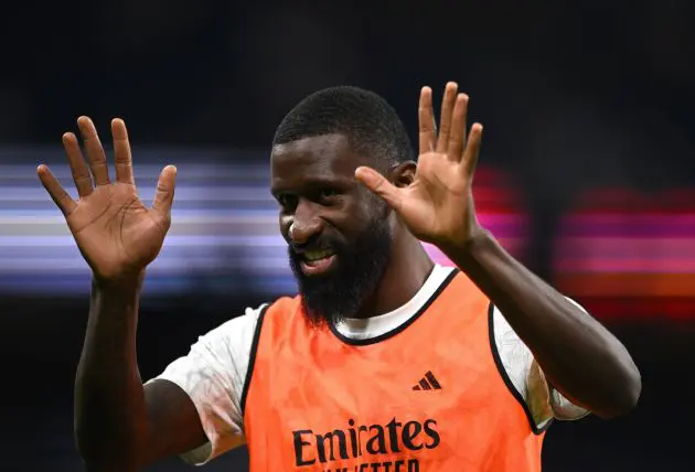 MADRID, SPAIN - SEPTEMBER 24: Antonio Ruediger of Real Madrid acknowledges the fans prior to the LaLiga match between Real Madrid CF and Deportivo Alaves at Estadio Santiago Bernabeu on September 24, 2024 in Madrid, Spain.