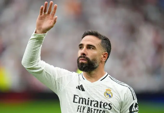 MADRID, SPAIN - AUGUST 25: Daniel Carvajal of Real Madrid acknowledges the fans prior to the La Liga match between Real Madrid CF and Real Valladolid CF at Estadio Santiago Bernabeu on August 25, 2024 in Madrid, Spain.