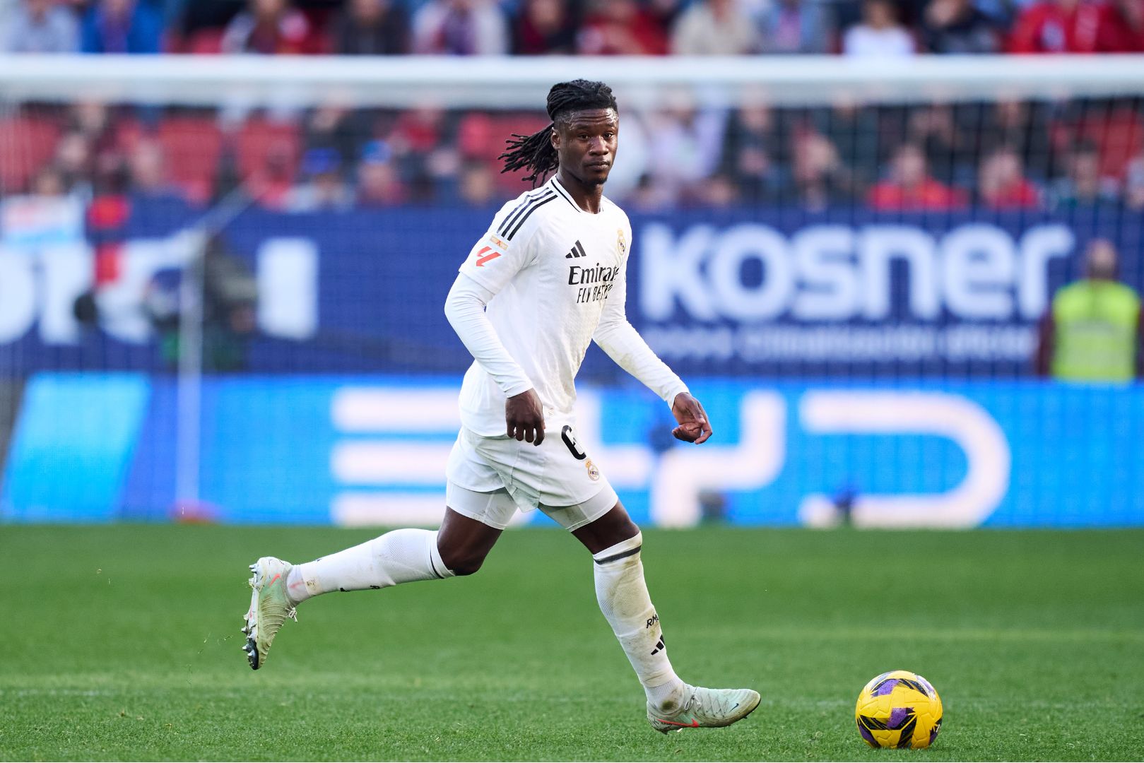 PAMPLONA, SPAIN - FEBRUARY 15: Eduardo Camavinga of Real Madrid in action during the LaLiga match between CA Osasuna and Real Madrid CF at Estadio El Sadar on February 15, 2025 in Pamplona, Spain.